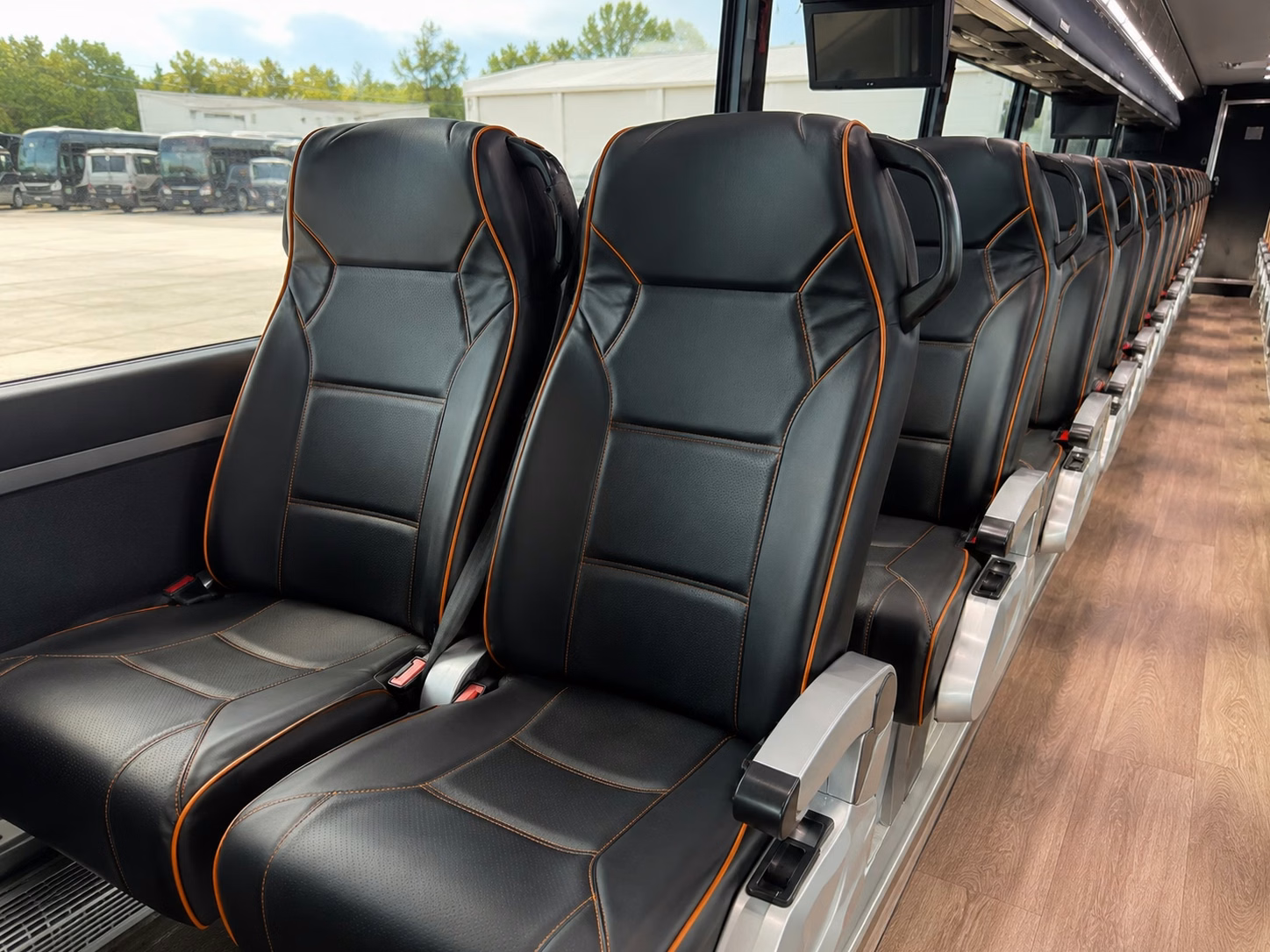 ann arbor airport transfer shuttle bus services